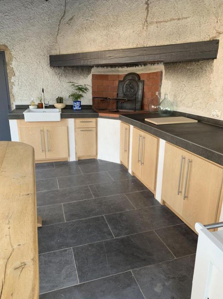 Sollicitez MABP SOCIETE pour la réalisation et l’aménagement de votre cuisine à Aix-en-Provence.